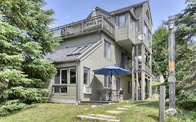 Cozy Lodge On The Mont Tremblant Ski Mountain